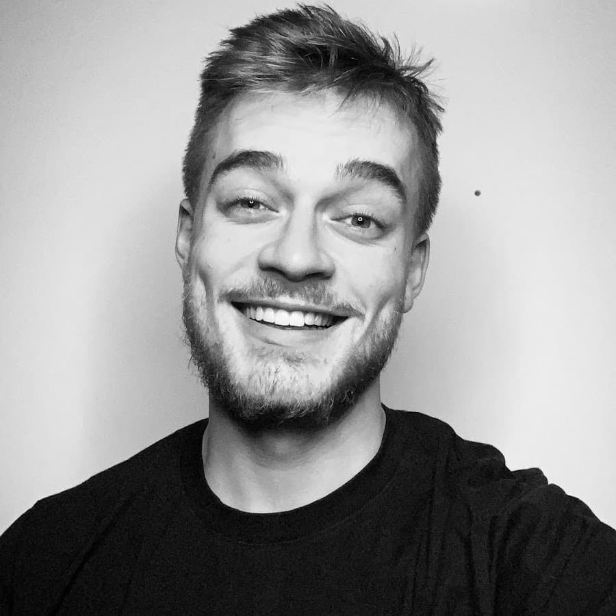 Vláďa Videos